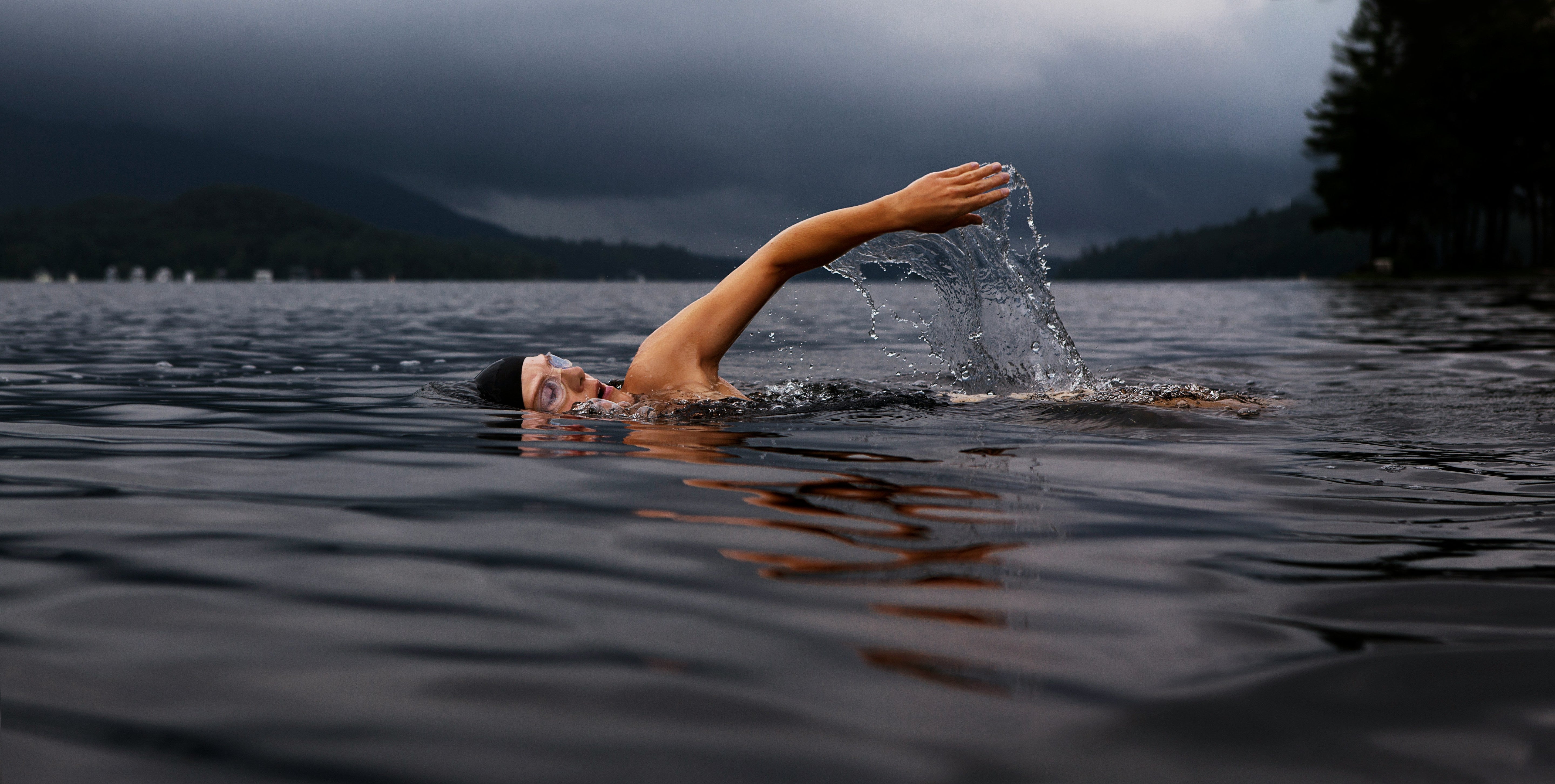 swimming to lose weight